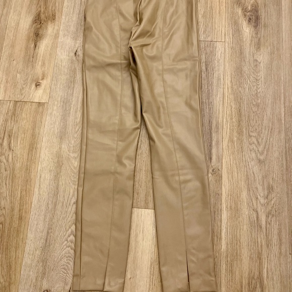 FAUX LEATHER LEGGINGS💕NWT - Picture 14 of 14